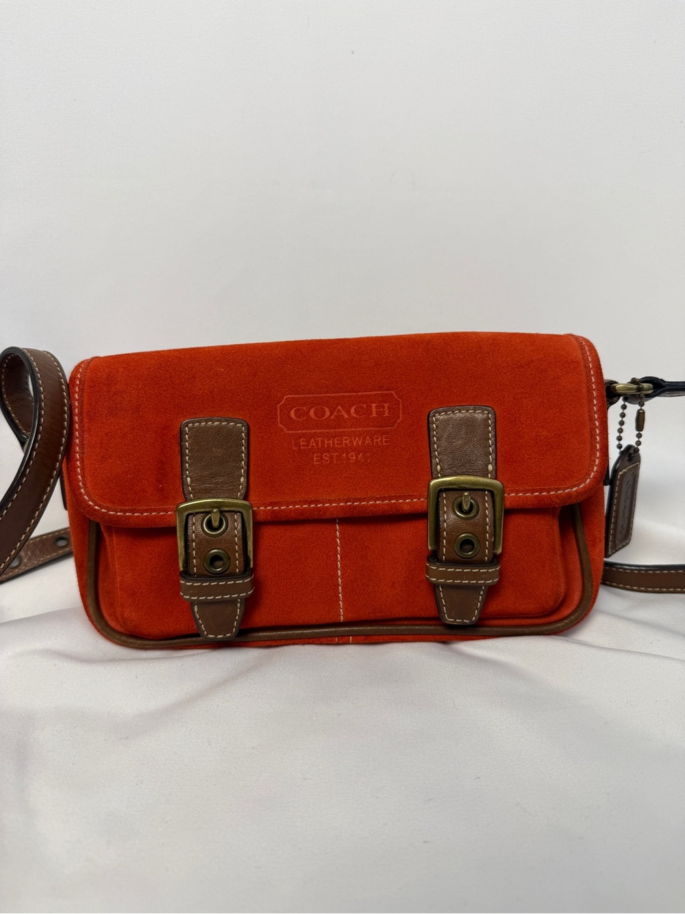 Vintage Y2K Coach Soho Buckle crossbody bag - orange/red
